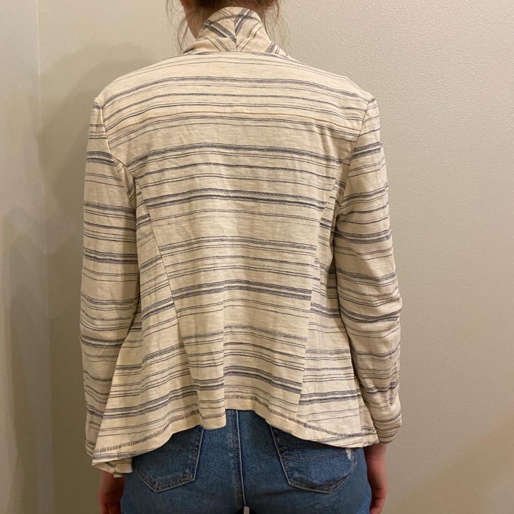 Cream Colored Jacket From Universal Thread. So Cu… - image 3